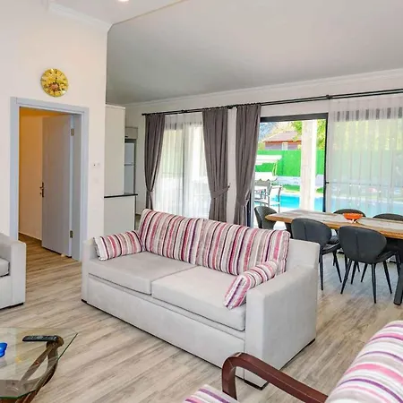 Villa Exclusive With Private Pool, 1001