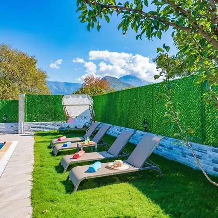 Villa Exclusive With Private Pool, 1001 Fethiye