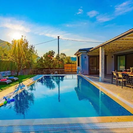 Villa Exclusive With Private Pool, 1001