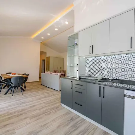 Villa Exclusive With Private Pool, 1001 *