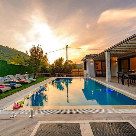 Exclusive With Private Pool, 1001 Villa Fethiye