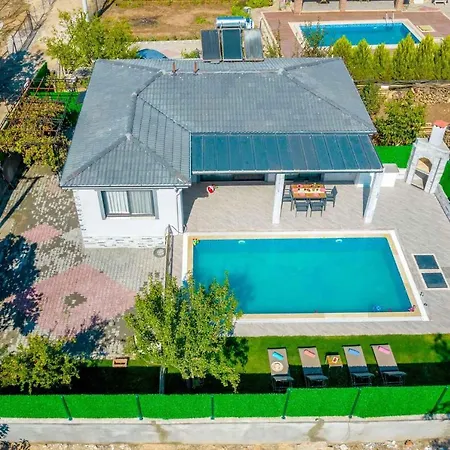 Exclusive With Private Pool, 1001 Fethiye